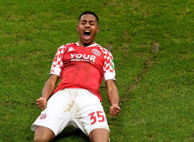 沃尔夫斯堡客场遭遇失利,排名下滑的简单介绍 沃尔夫斯堡客场遭遇失利,排名下滑的简单介绍