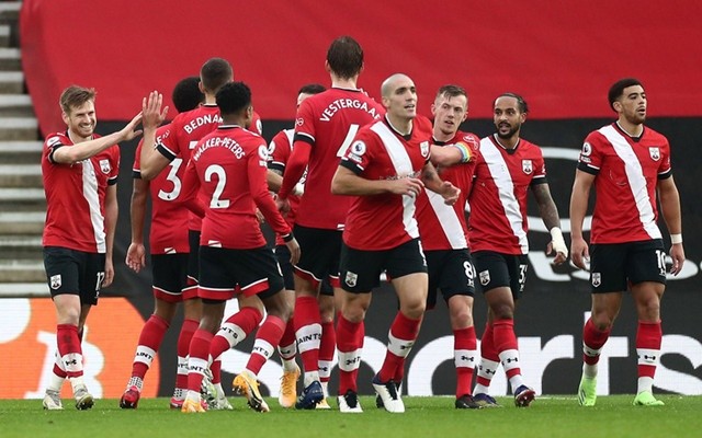 关于南安普顿略显疲态,遭遇连败的信息 关于南安普顿略显疲态,遭遇连败的信息