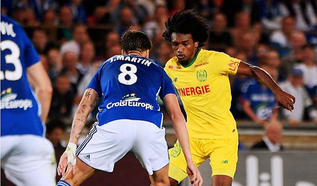 包含里昂主场力克南特,继续保持不败纪录的词条 包含里昂主场力克南特,继续保持不败纪录的词条