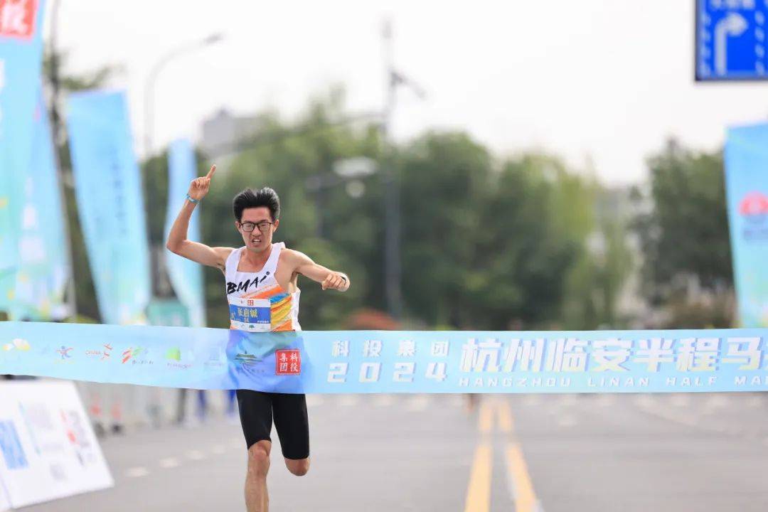 爱尔兰选手斩获男子马拉松金牌(爱尔兰选手斩获男子马拉松金牌是真的吗) 爱尔兰选手斩获男子马拉松金牌(爱尔兰选手斩获男子马拉松金牌是真的吗)