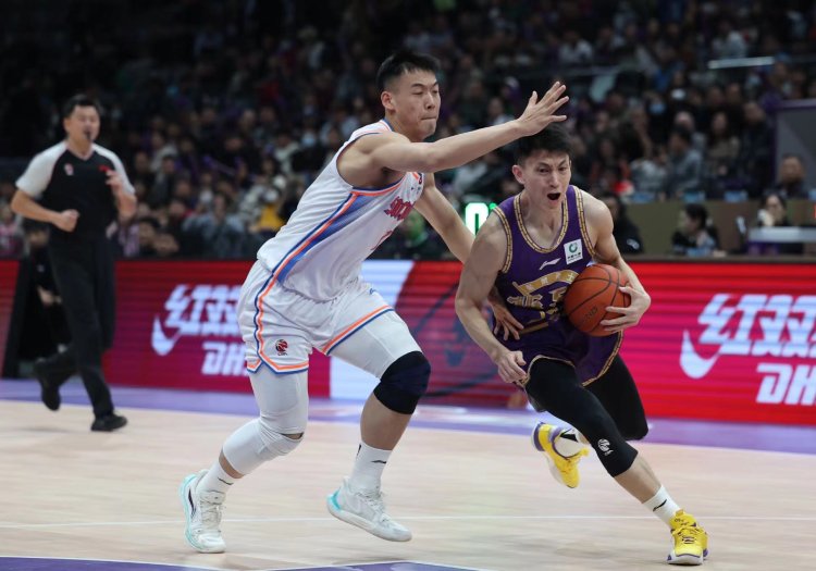 北京队成为本场最大亮点，CBA季后赛瞬间破防，破门