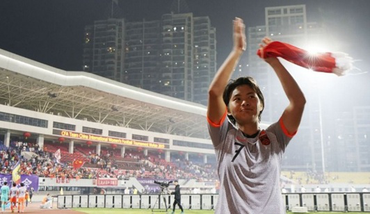 喀麦隆女子排球队豪取冠军,成就伟业 喀麦隆女子排球队豪取冠军,成就伟业