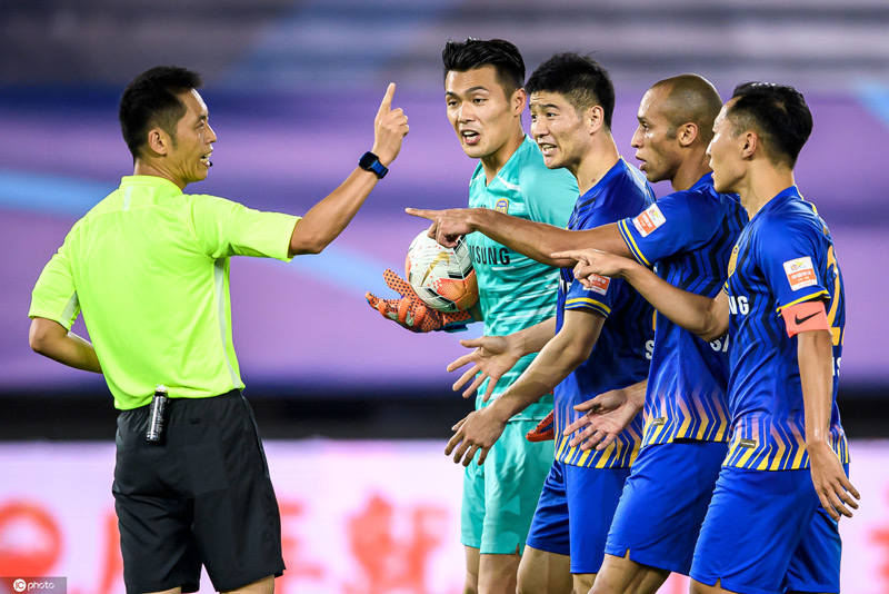 杏彩体育网页版登录入口-包含江苏苏宁遭遇两连败，士气受挫的词条