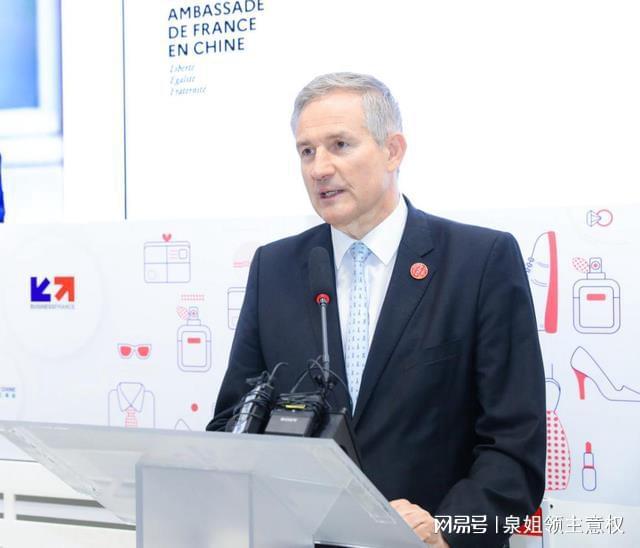 关于法国主帅被警告,临危自救避免提前淘汰的信息 关于法国主帅被警告,临危自救避免提前淘汰的信息