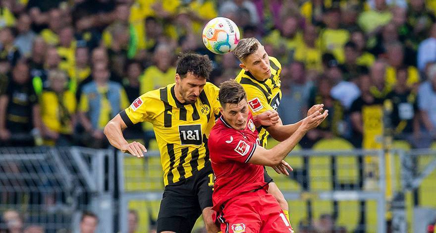 多特蒙德取得胜利,继续稳坐积分榜榜首 多特蒙德取得胜利,继续稳坐积分榜榜首