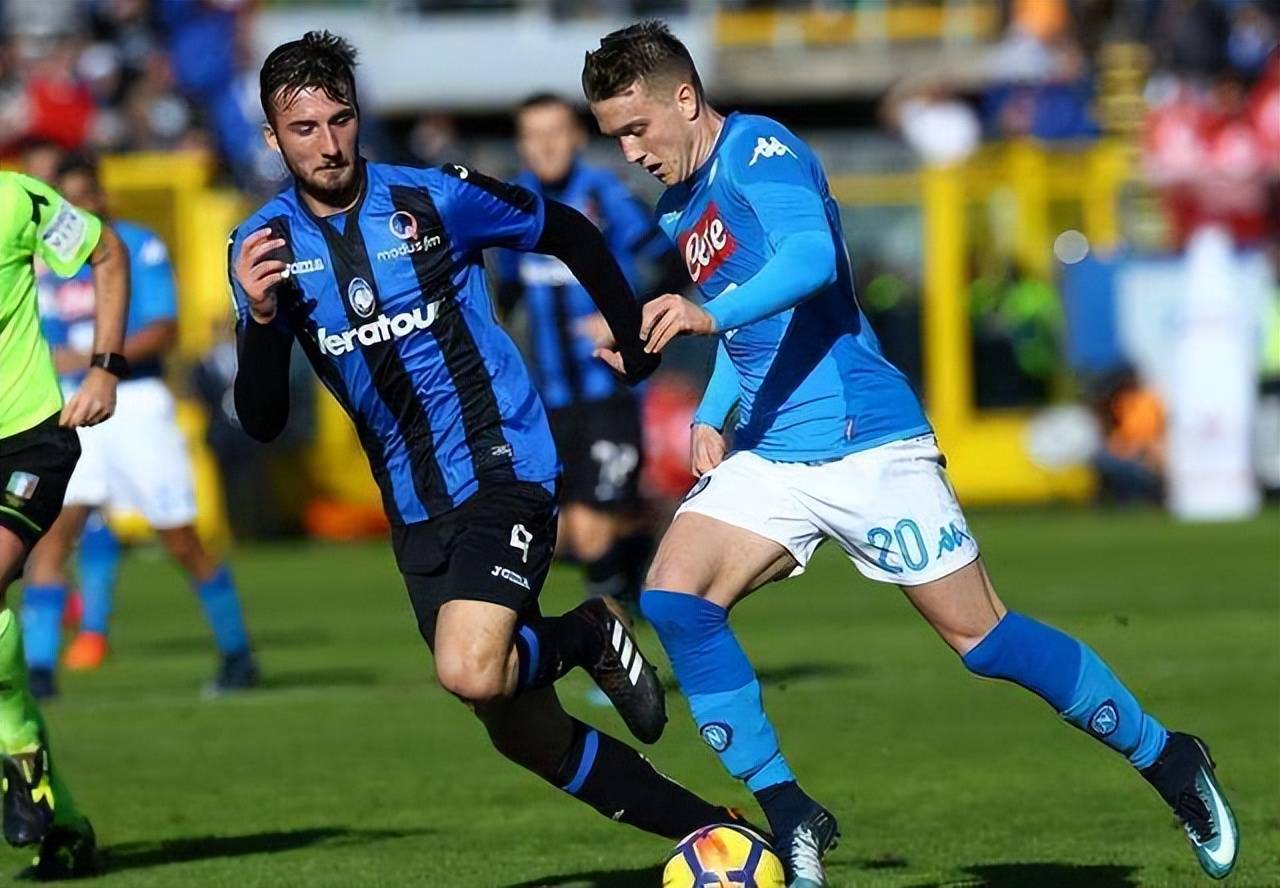 杏彩体育下载-包含那不勒斯客场扳平逆境中展现团队凝聚力的词条