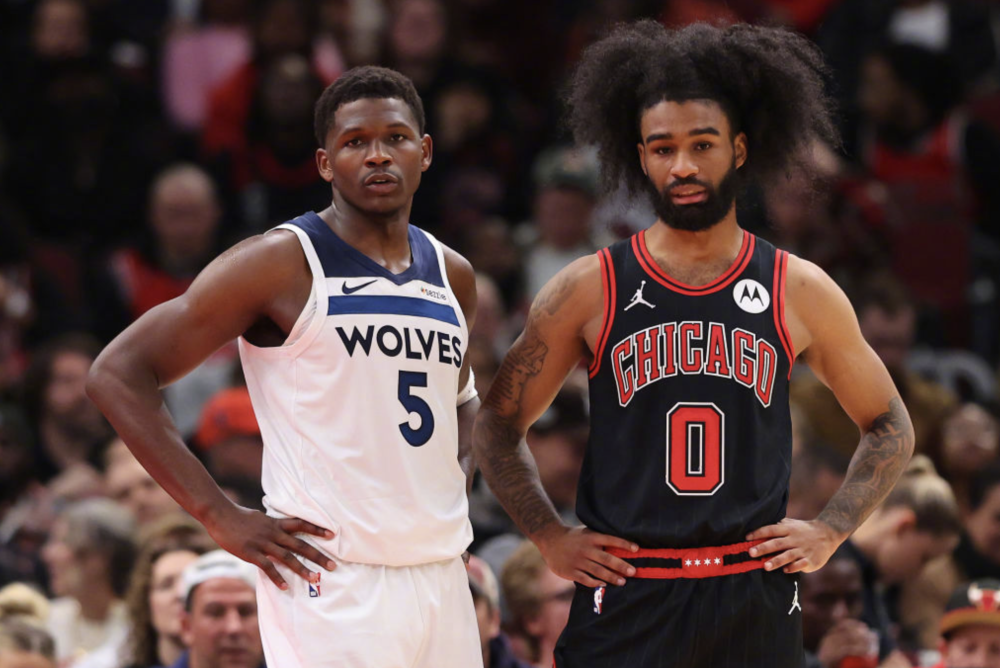 杏彩体育登录-雄鹿大胜爵士，领先优势扩大