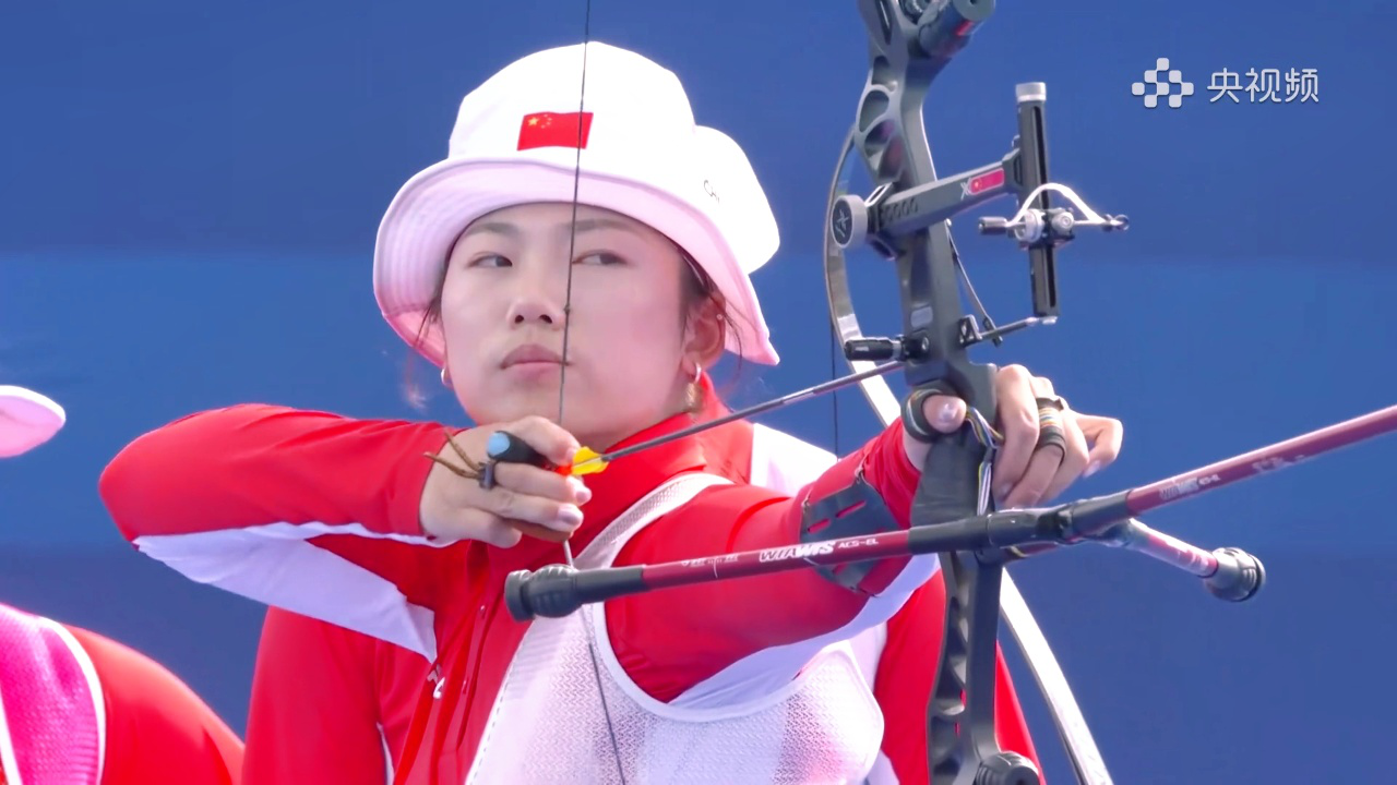 杏彩体育-比利时女足队员努力拼搏，终以微弱优势获胜的简单介绍