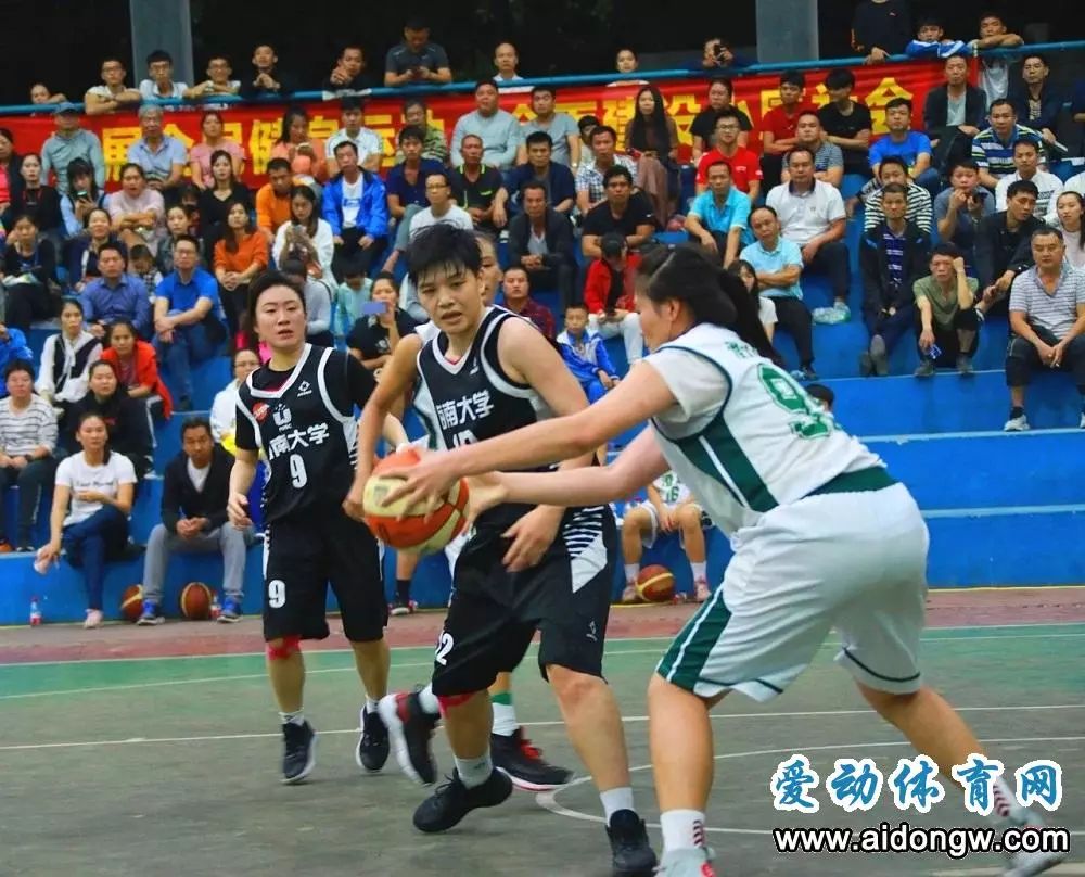 海南男篮备战积极,力求取得成功 海南男篮备战积极,力求取得成功